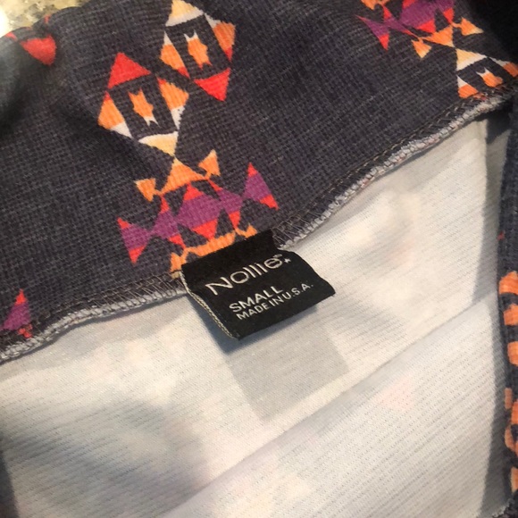 Aztec printed pencil skirt! - Picture 2 of 2